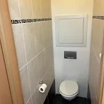 2br Near Nivy & Center