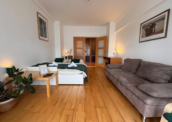 Lägenhet 2br Near Nivy & Center *